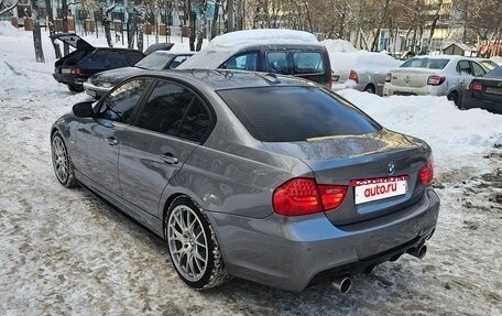 BMW 3 серия, 2011 год, 1 570 000 рублей, 3 фотография