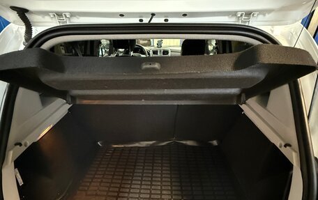 Renault Sandero II рестайлинг, 2019 год, 1 250 000 рублей, 18 фотография