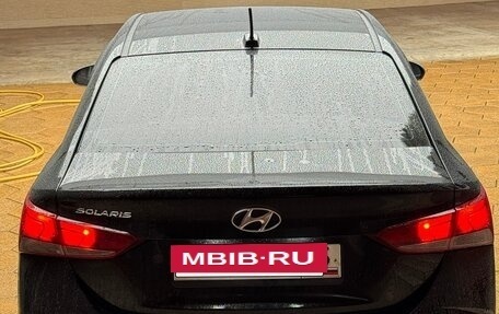 Hyundai Solaris II рестайлинг, 2021 год, 1 370 000 рублей, 2 фотография