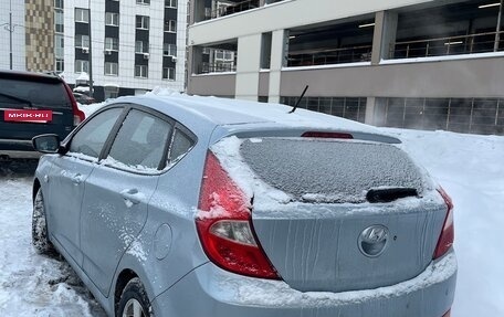 Hyundai Solaris II рестайлинг, 2013 год, 690 000 рублей, 2 фотография