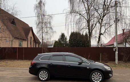 Opel Astra J, 2011 год, 550 000 рублей, 9 фотография