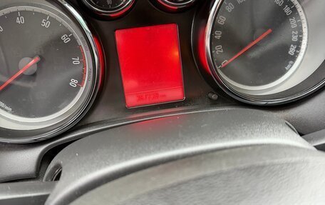 Opel Astra J, 2011 год, 550 000 рублей, 18 фотография