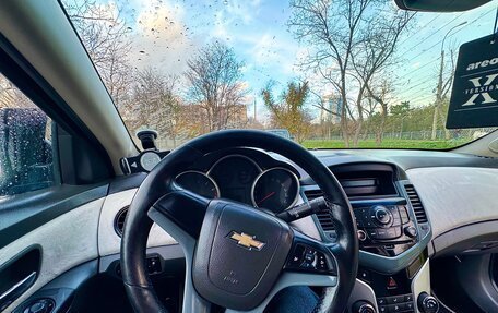 Chevrolet Cruze II, 2009 год, 520 000 рублей, 10 фотография