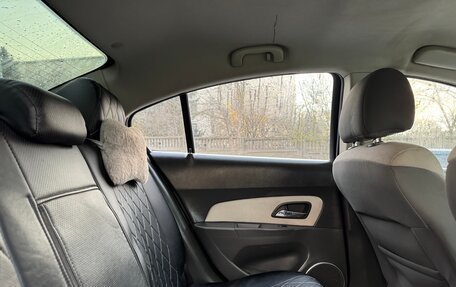 Chevrolet Cruze II, 2009 год, 520 000 рублей, 15 фотография