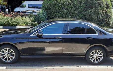 Mercedes-Benz E-Класс, 2020 год, 2 950 000 рублей, 8 фотография