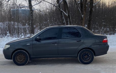 Fiat Albea I рестайлинг, 2007 год, 180 000 рублей, 2 фотография