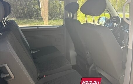 Volkswagen Caravelle T6 рестайлинг, 2021 год, 3 600 000 рублей, 4 фотография