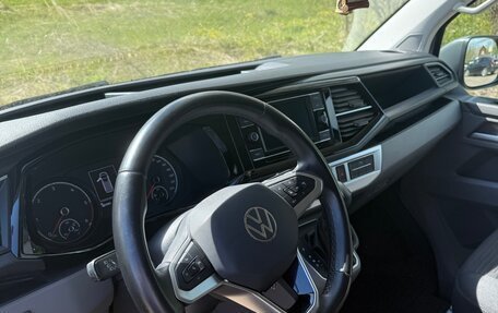 Volkswagen Caravelle T6 рестайлинг, 2021 год, 3 600 000 рублей, 9 фотография