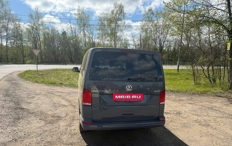 Volkswagen Caravelle T6 рестайлинг, 2021 год, 3 600 000 рублей, 11 фотография