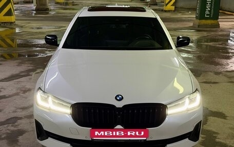 BMW 5 серия, 2020 год, 6 000 000 рублей, 8 фотография