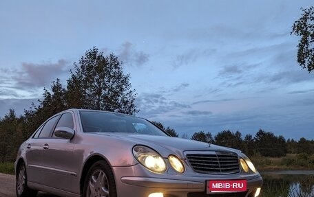 Mercedes-Benz E-Класс, 2003 год, 820 000 рублей, 1 фотография