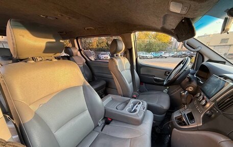 Hyundai Grand Starex Grand Starex I рестайлинг 2, 2008 год, 1 100 000 рублей, 4 фотография