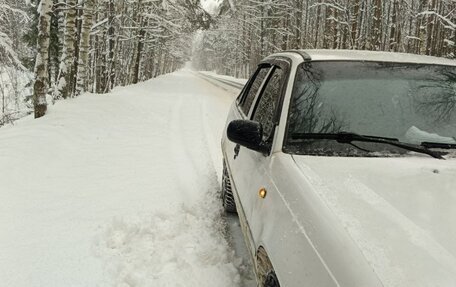 Daewoo Nexia I рестайлинг, 2010 год, 250 000 рублей, 3 фотография