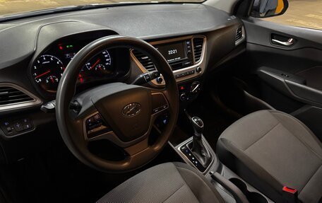 Hyundai Solaris II рестайлинг, 2020 год, 1 400 000 рублей, 10 фотография