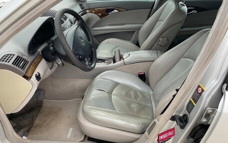 Mercedes-Benz E-Класс, 2003 год, 820 000 рублей, 15 фотография