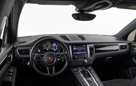 Porsche Macan I рестайлинг, 2017 год, 4 539 999 рублей, 6 фотография