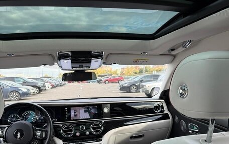 Rolls-Royce Ghost Series II рестайлинг, 2021 год, 26 000 000 рублей, 6 фотография