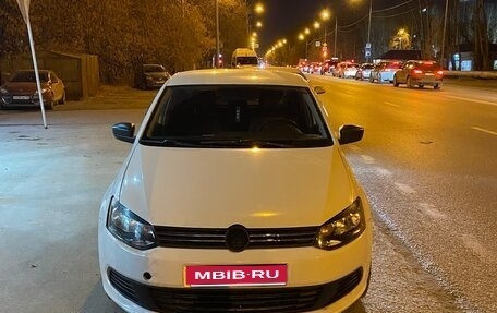Volkswagen Polo VI (EU Market), 2011 год, 525 000 рублей, 1 фотография