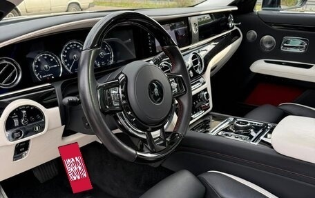 Rolls-Royce Ghost Series II рестайлинг, 2021 год, 26 000 000 рублей, 5 фотография