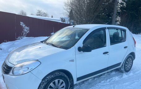 Renault Sandero I, 2012 год, 550 000 рублей, 3 фотография
