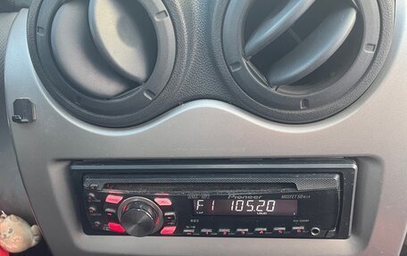 Renault Sandero I, 2012 год, 550 000 рублей, 16 фотография