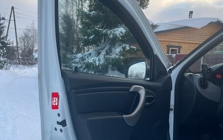 Renault Sandero I, 2012 год, 550 000 рублей, 10 фотография