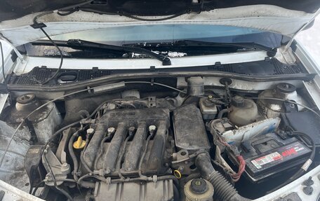 Renault Sandero I, 2012 год, 550 000 рублей, 18 фотография