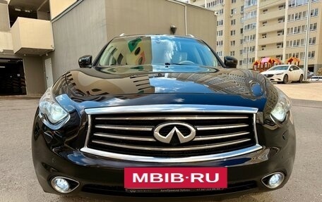 Infiniti FX II, 2012 год, 2 100 000 рублей, 4 фотография
