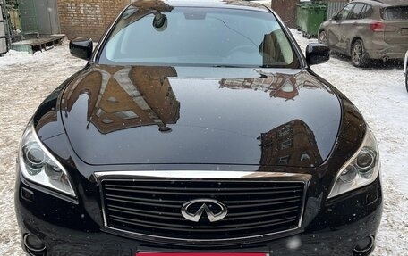 Infiniti Q70 I, 2014 год, 1 980 000 рублей, 2 фотография