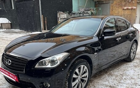 Infiniti Q70 I, 2014 год, 1 980 000 рублей, 3 фотография