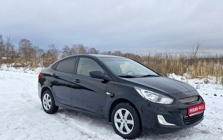Hyundai Solaris II рестайлинг, 2011 год, 639 000 рублей, 1 фотография