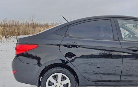 Hyundai Solaris II рестайлинг, 2011 год, 639 000 рублей, 10 фотография