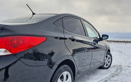 Hyundai Solaris II рестайлинг, 2011 год, 639 000 рублей, 18 фотография