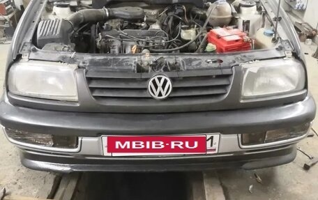 Volkswagen Vento, 1997 год, 230 000 рублей, 2 фотография