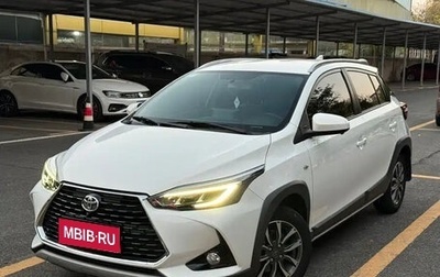 Toyota Yaris XP150 рестайлинг, 2022 год, 1 210 123 рублей, 1 фотография