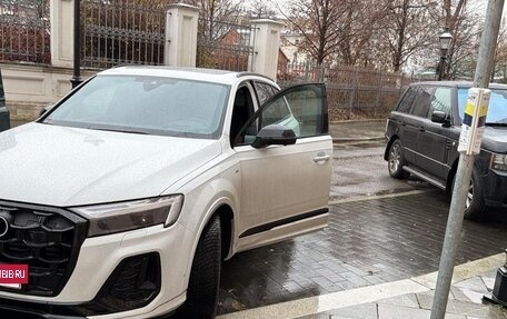 Audi Q7, 2024 год, 9 500 000 рублей, 17 фотография