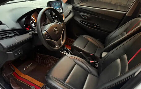 Toyota Yaris XP150 рестайлинг, 2022 год, 1 210 123 рублей, 8 фотография