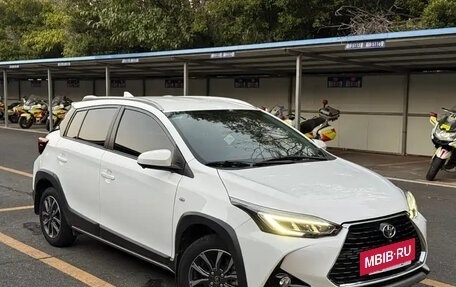 Toyota Yaris XP150 рестайлинг, 2022 год, 1 210 123 рублей, 3 фотография