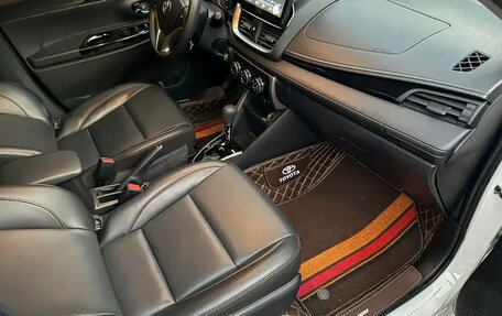 Toyota Yaris XP150 рестайлинг, 2022 год, 1 210 123 рублей, 9 фотография