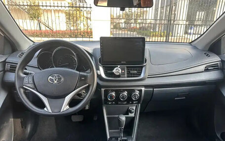 Toyota Yaris XP150 рестайлинг, 2022 год, 1 201 123 рублей, 8 фотография