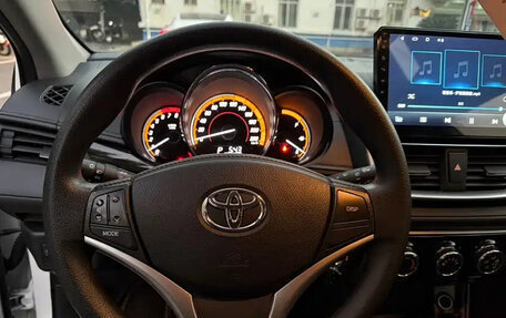 Toyota Yaris XP150 рестайлинг, 2022 год, 1 210 123 рублей, 13 фотография