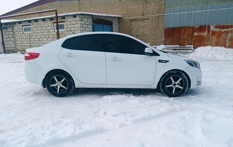 KIA Rio III рестайлинг, 2013 год, 815 000 рублей, 5 фотография