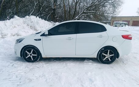 KIA Rio III рестайлинг, 2013 год, 815 000 рублей, 1 фотография