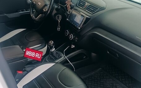 KIA Rio III рестайлинг, 2013 год, 815 000 рублей, 8 фотография