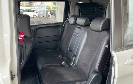 Honda Freed I, 2016 год, 870 000 рублей, 10 фотография