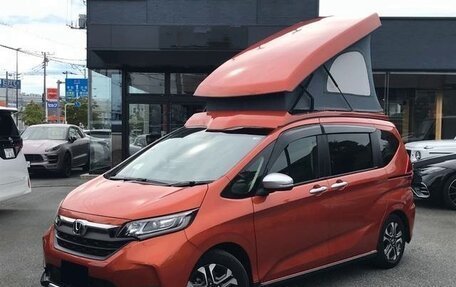 Honda Freed II, 2022 год, 1 367 000 рублей, 3 фотография