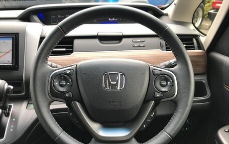 Honda Freed II, 2022 год, 1 367 000 рублей, 13 фотография