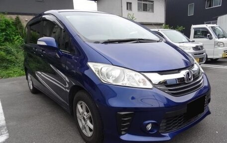 Honda Freed I, 2015 год, 834 000 рублей, 1 фотография