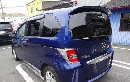 Honda Freed I, 2015 год, 834 000 рублей, 5 фотография