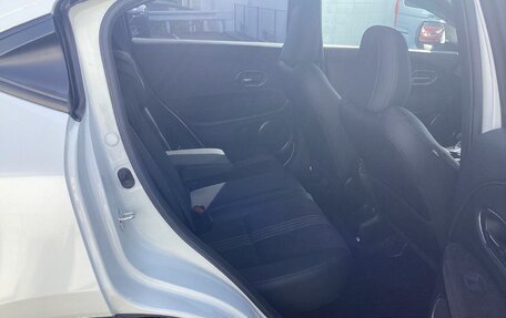 Honda Vezel, 2021 год, 1 400 000 рублей, 10 фотография